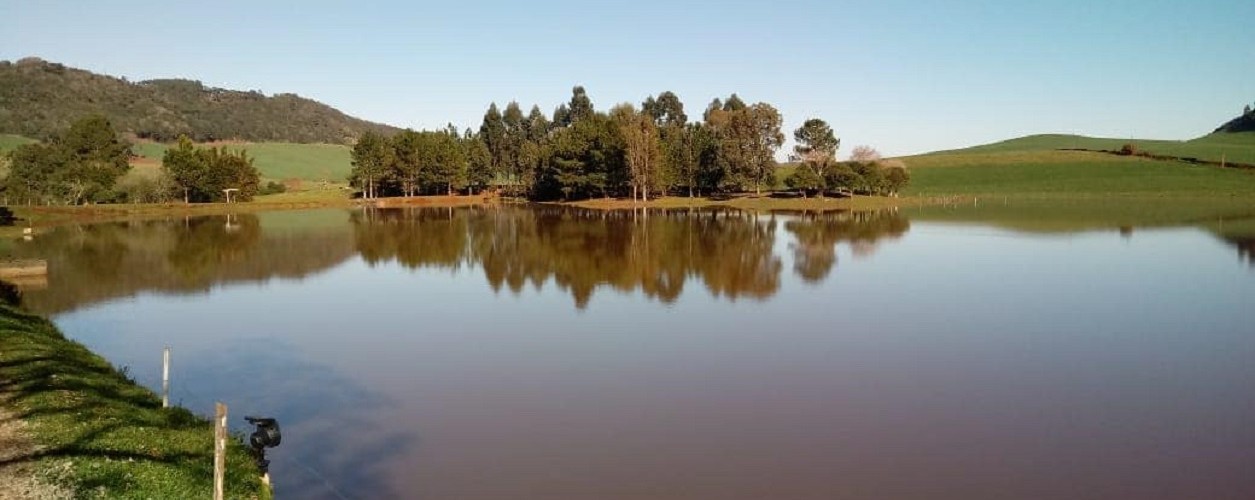 lago pesqueiro Kaminski