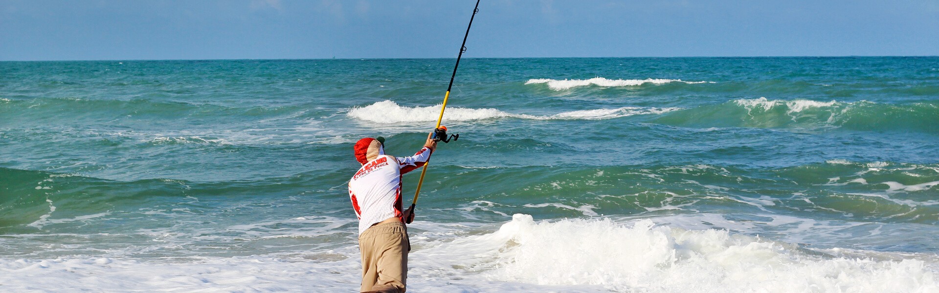 Pesca de beira de praia: uma modalidade que vem se tornando cada vez mais esportiva