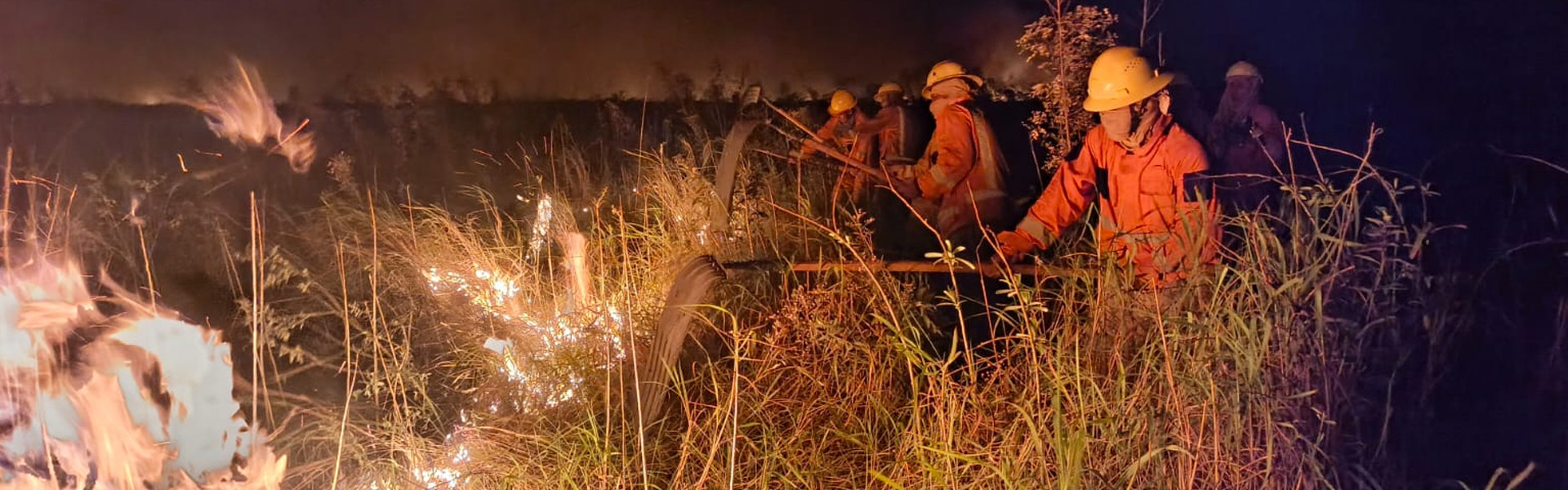 Pantanal sul-mato-grossense registra incêndio em região de fronteira entre Brasil e Bolívia. Foto: Divulgação / Aramada Boliviana