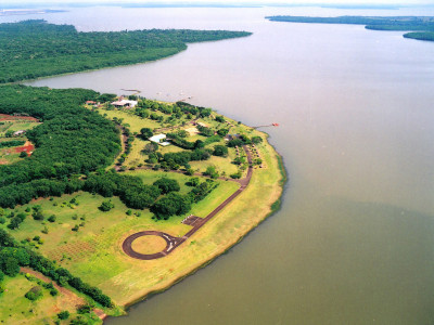 Pesquisa no Lago de Itaipu estuda viabilidade da criação de peixes para consumo