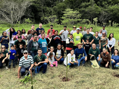 Projeto Cardume conclui a soltura de três milhões de peixes no Rio Pardo, em São Paulo