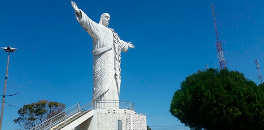 CRISTO REI DO PANTANAL É ATRAÇÃO EM CORUMBÁ