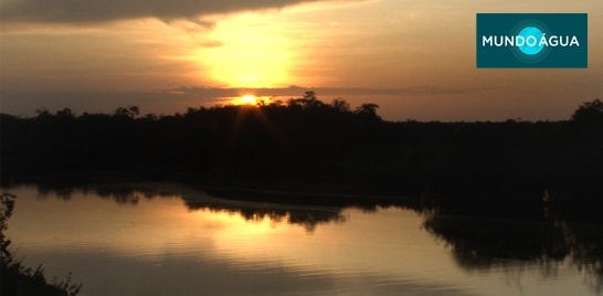 Mundo Água - rio Itapará