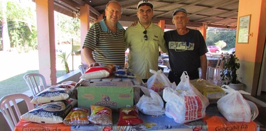 Mais de 50 kg de alimentos são arrecadados em torneio de pesca