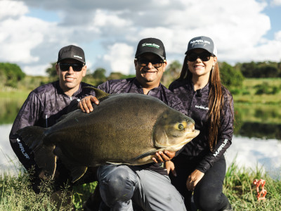 MOVIDOS PELA PESCA: novo programa da Maruri já está no ar na Fish TV trazendo adrenalina, técnica e gigantes nas águas. Foto: Denis Garbo. Foto: Marcelo Richard / Maruri.